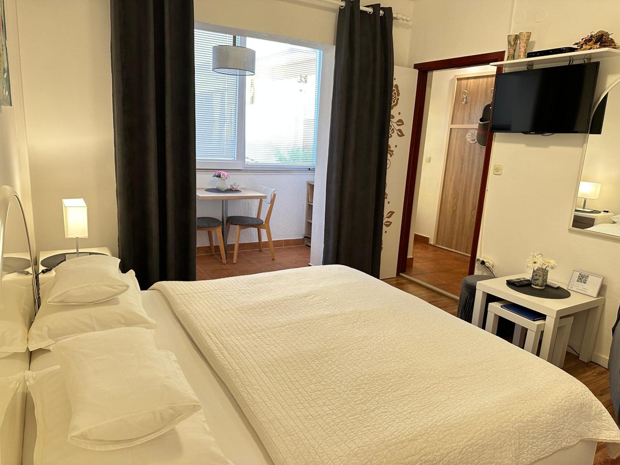 Apartments - Rooms Vesna Primošten Esterno foto